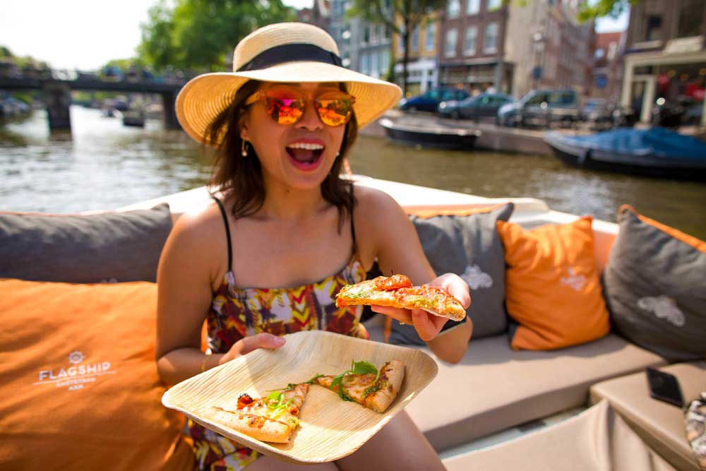 Pizzaboot Amsterdam